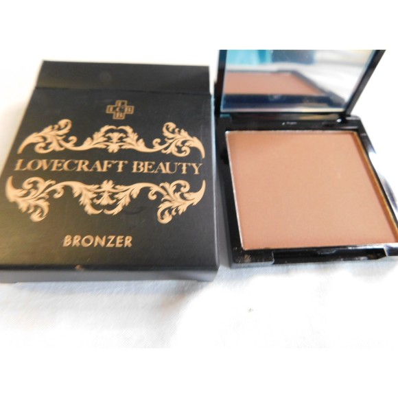 Makeup-Face Bronzer, Pressed Highlighter, Loose Setting Powder New In Box - Picture 6 of 7